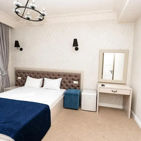Maner Hotel